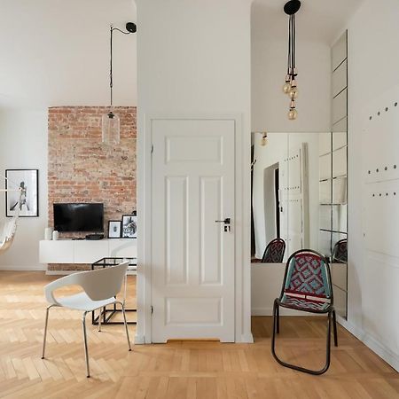 Old Town Basilisk Apartment Варшава Екстериор снимка
