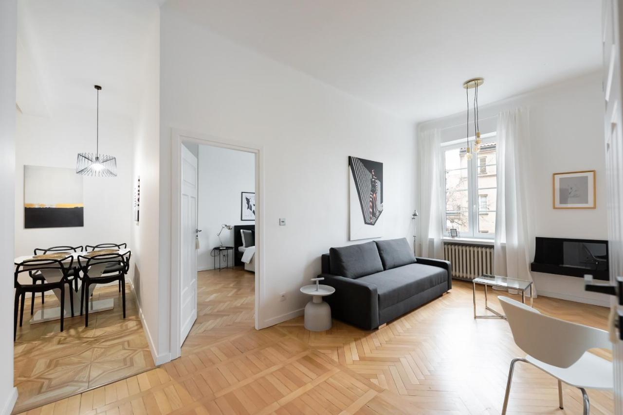Old Town Basilisk Apartment Варшава Екстериор снимка