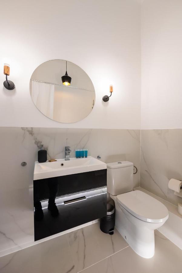 Old Town Basilisk Apartment Варшава Екстериор снимка